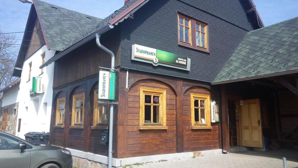 Country club Konírna Hotel Šluknov Exterior foto